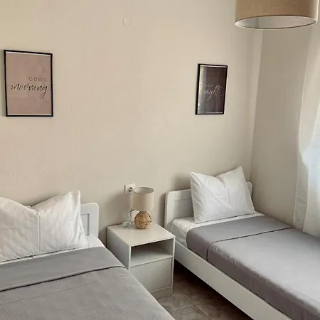 Aelia Mare * Ofrínion